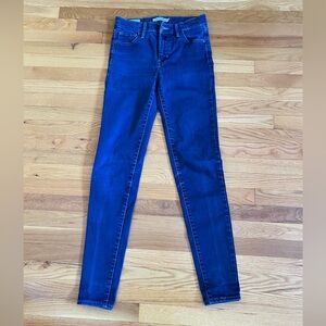 Levi's Women's Dark Blue Skinny Jeans